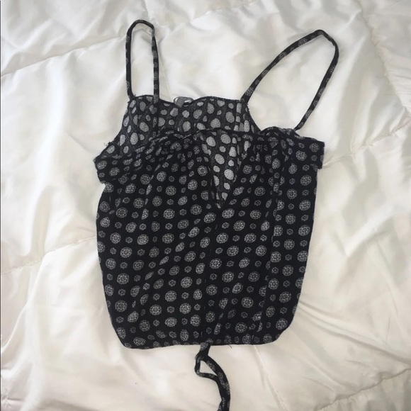 crop tops - Picture 2 of 3